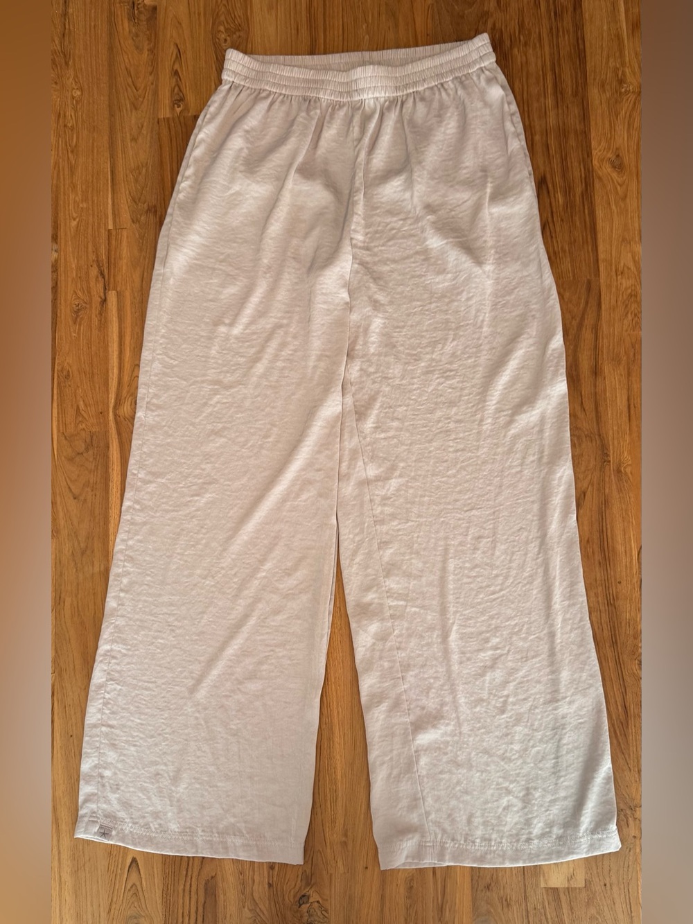 Barefoot Dreams Washed Satin Wide Leg Pants Women’s Medium Champagne